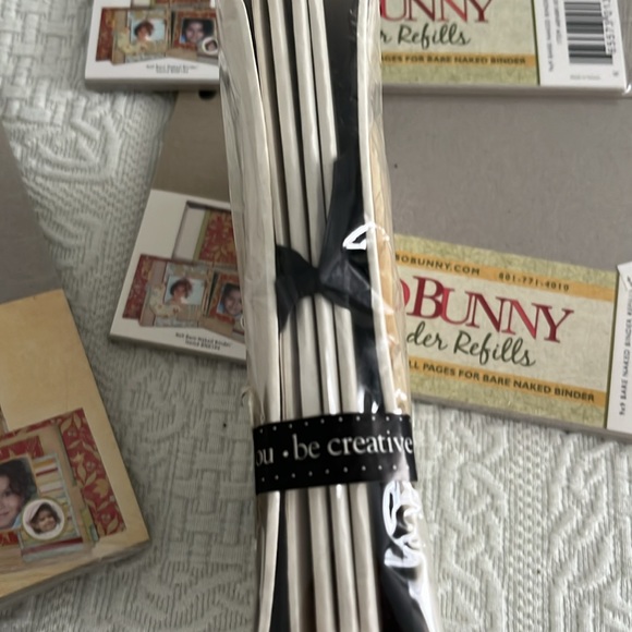 Scrapbooking/ Paper Crafts - Picture 6 of 7